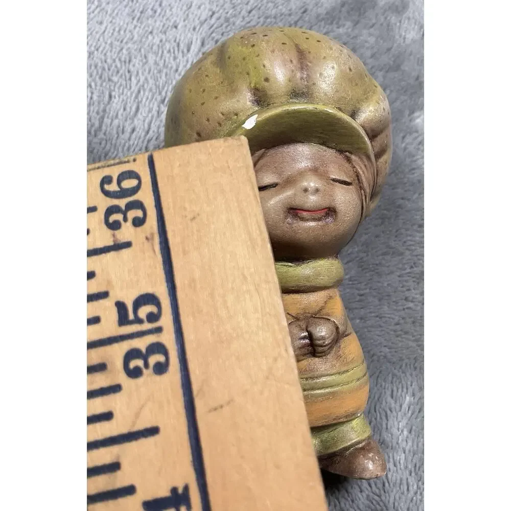 Vintage Ceramic Boy(6) & Girl(4) Napkin Rings Set Of 10 Green Brown Farmhouse